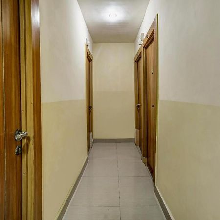 Oyo 90158 Hotel Lendosis Perintis Kemerdekaan Palimbão Exterior foto